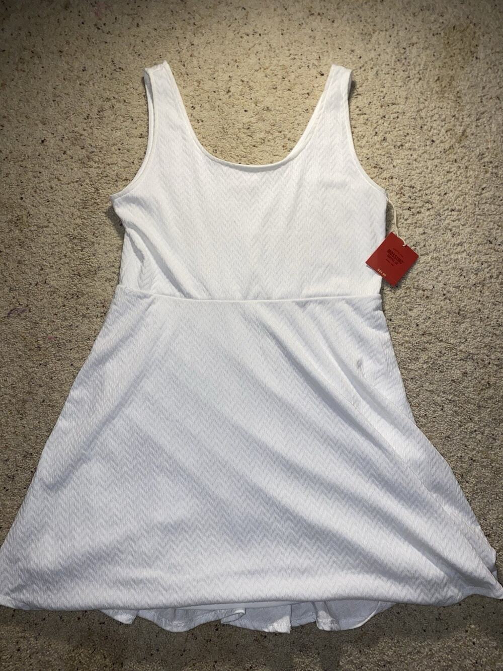 Mossimo Supply Co Womens XL White Tennis Textured Fit Flare Skater Dress Top NWT